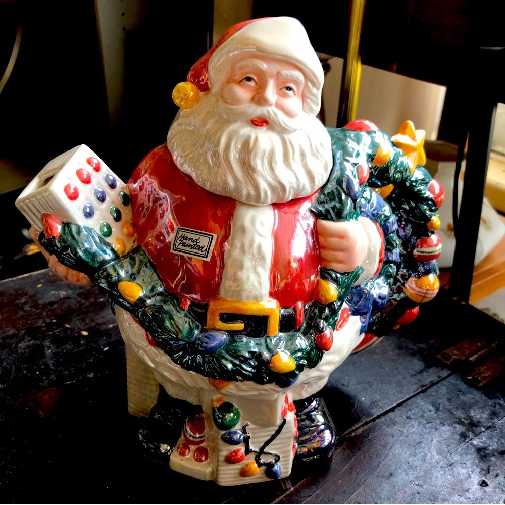 Dept 56 Santa pitcher